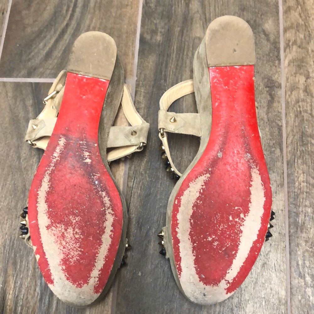 🔥🔥Louboutin suede sandals!🔥🔥 - Picture 6 of 8